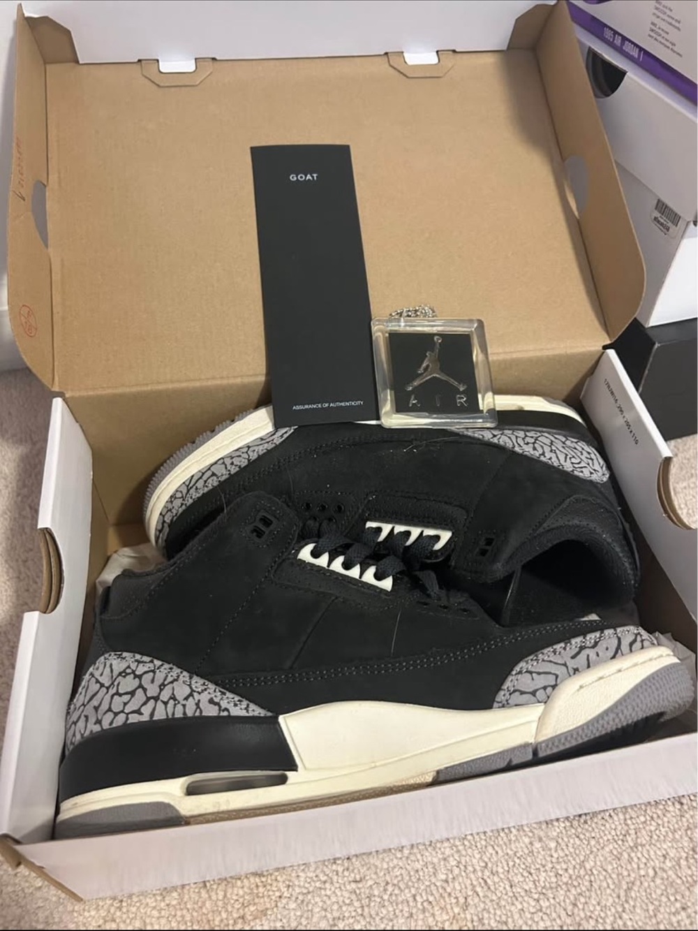 Air Jordan 3 Retro Off Noir-Black Sail 6.5 
Barely worn in great condition - Picture 5 of 6